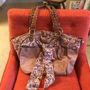 Deux Lux fabric shoulder bag with leather accents